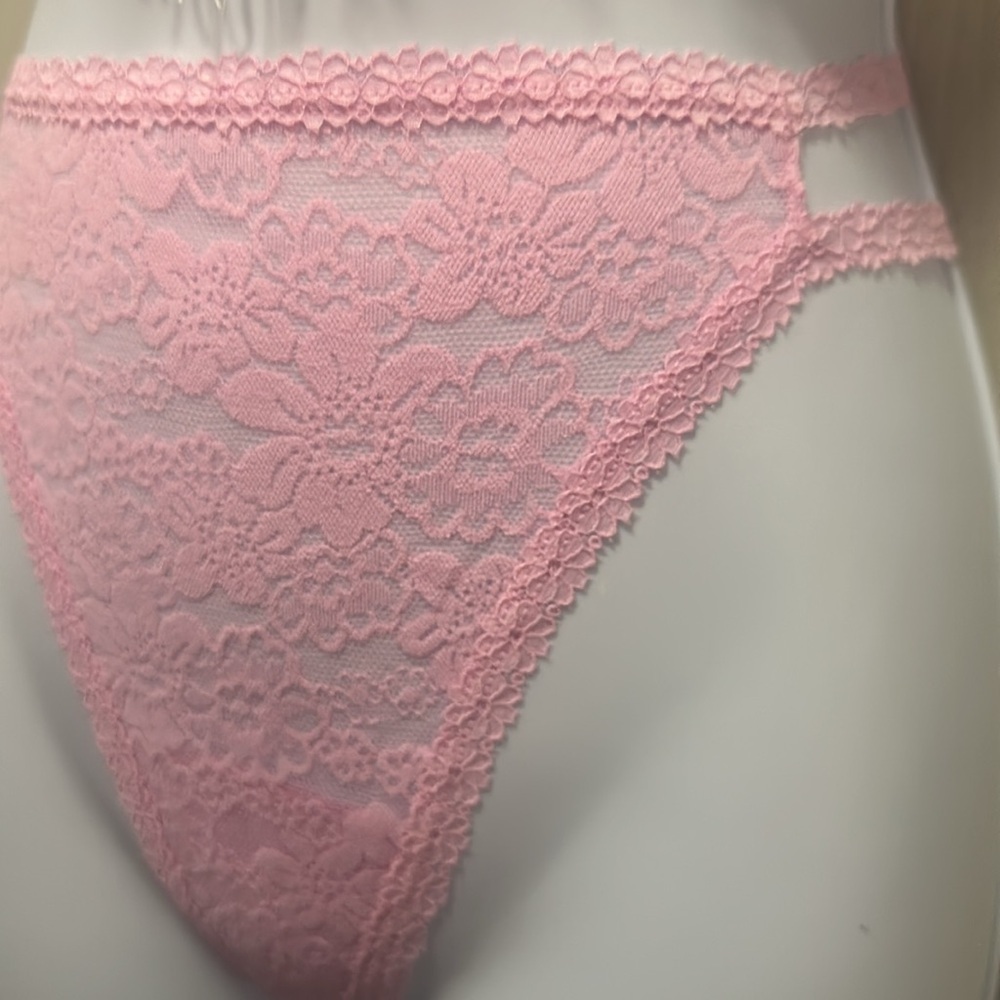 ✨💕NWT Victoria's Secret PINK Wink Charmed Fruit Strappy Thong Panty L Lace Pink💕 - Picture 15 of 16